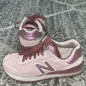 new balance 553 Pink